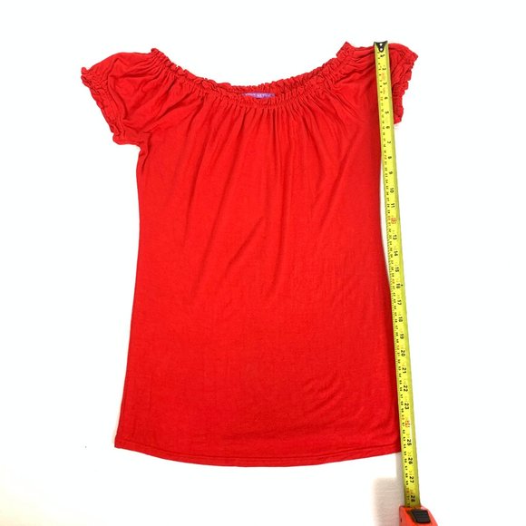 3/$25 Smart Set Red Ruffled Top Summer Shirt S - Picture 9 of 10